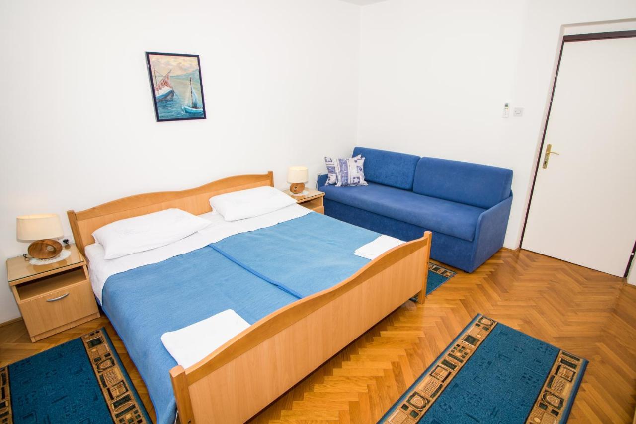 Rooms & Apartment Albina Baška Exterior foto