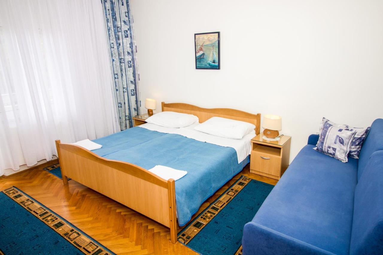 Rooms & Apartment Albina Baška Exterior foto