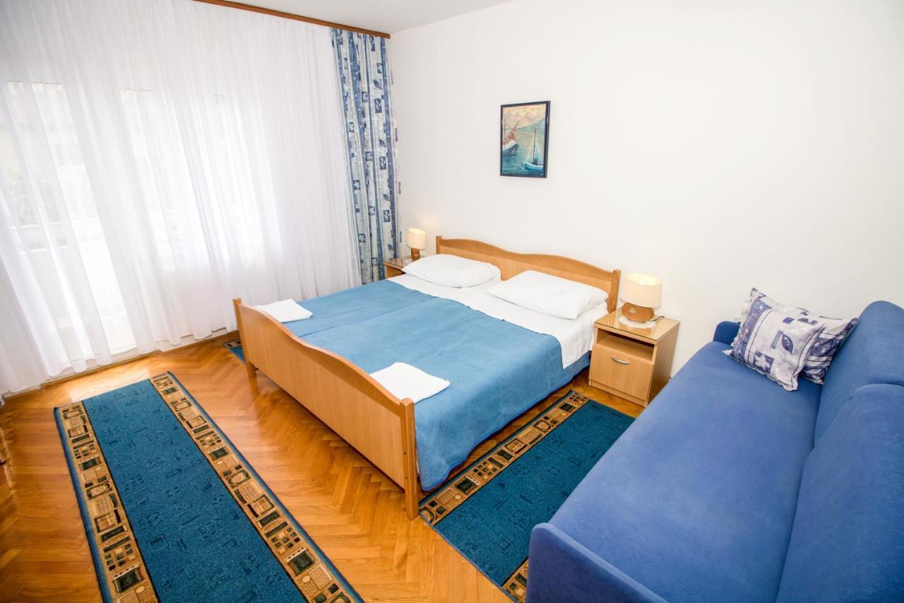 Rooms & Apartment Albina Baška Exterior foto